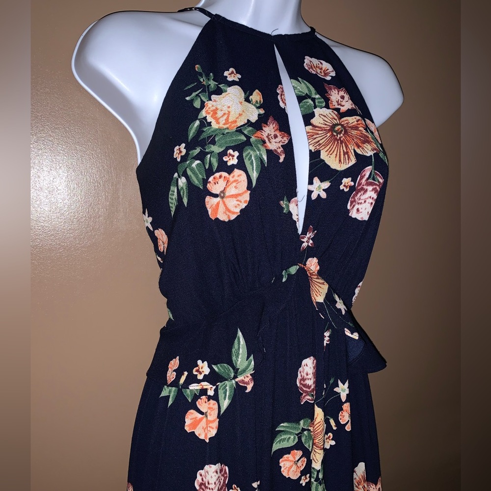 Very J beautiful dress simiformal formal prom homecoming size medium M maxi
